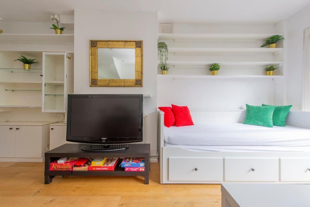 Lovely 2-Bed 15 Minutes To Central Londres Exterior foto
