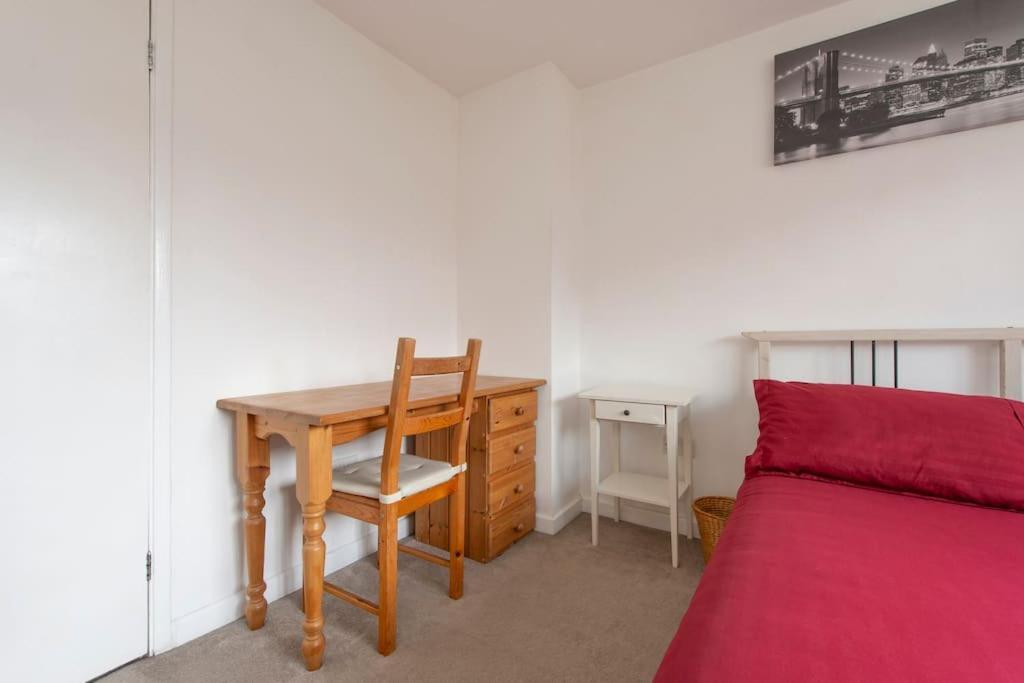 Lovely 2-Bed 15 Minutes To Central Londres Exterior foto