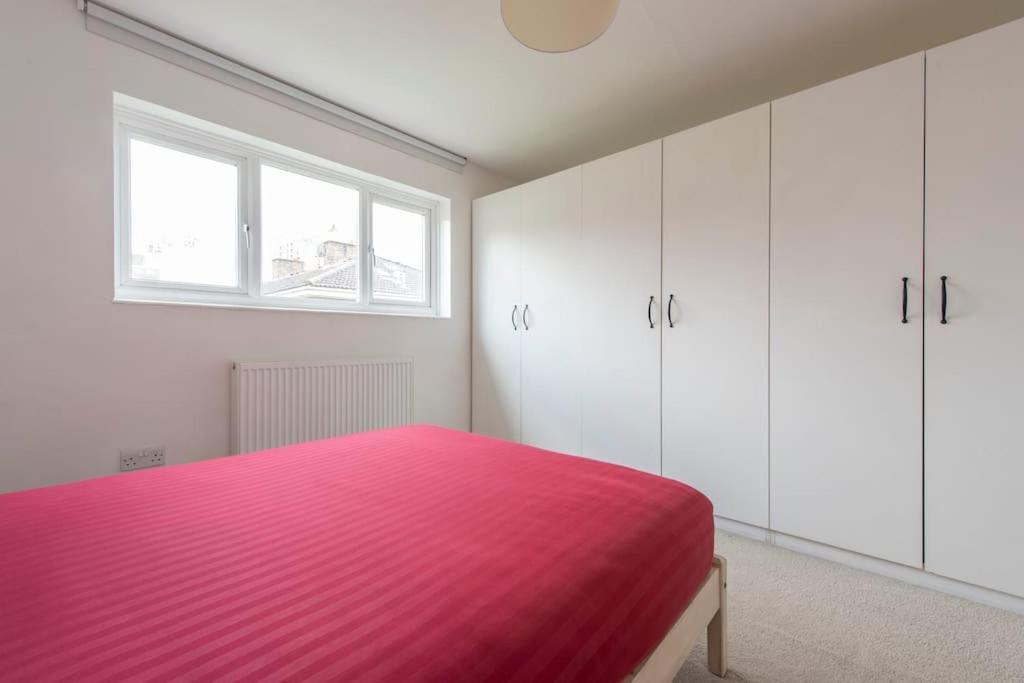 Lovely 2-Bed 15 Minutes To Central Londres Exterior foto