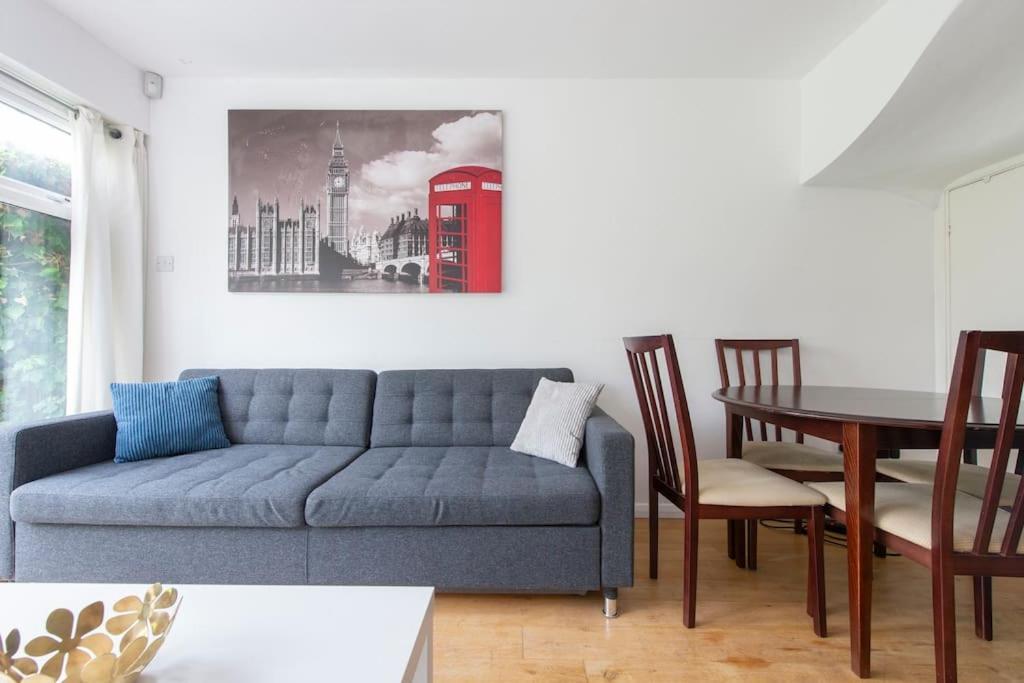 Lovely 2-Bed 15 Minutes To Central Londres Exterior foto
